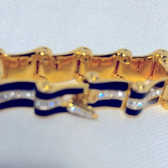 Swarovski π€©HOST PICK π€©gold bracelet with black enamel and crystal accents USED - Picture 9 of 11